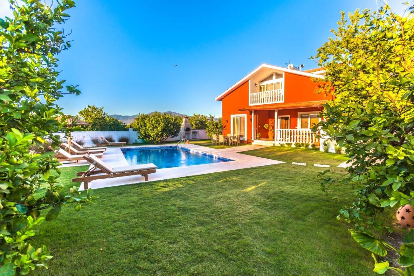 Villa Old Village